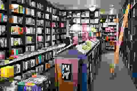 Interior of Book Soup on the Sunset Strip in West Hollywood